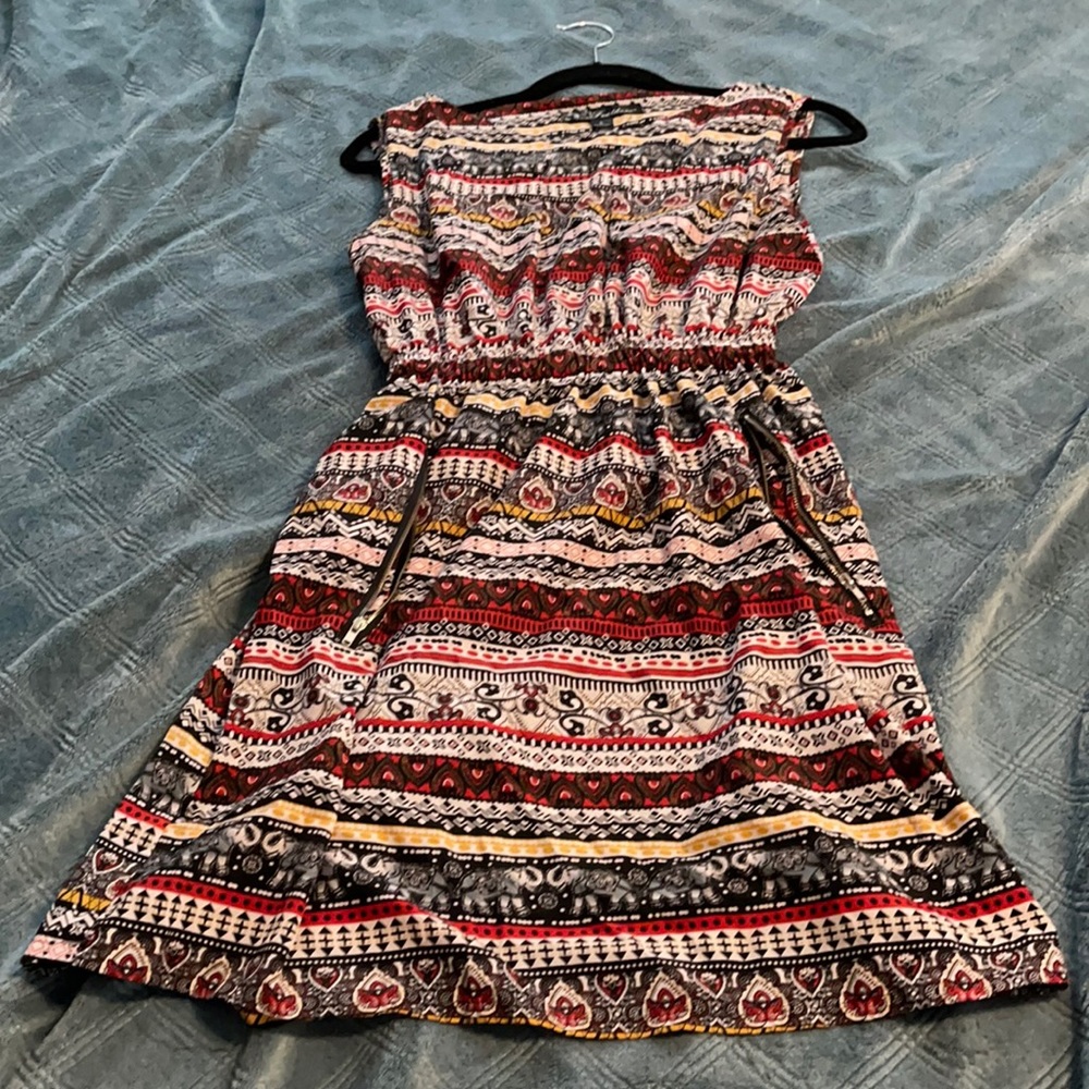 Feathers, medium dress